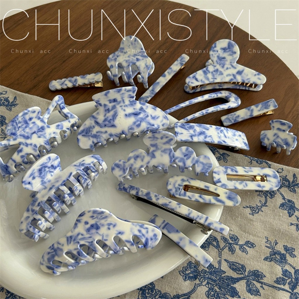 ✨✨✨ส่งฟรี ✨✨✨อิน ฝรั่งเศสเลียนแบบพอร์ซเลนสีฟ้าและสีขาวรูปแบบกรดอะซิติกขนาดกลางฉลามคลิปอารมณ์หวานที่เรียบง่ายกิ๊บปิ่นปักผมผู้หญิงแฟชั่นย้อนยุคเครื่องประดับ