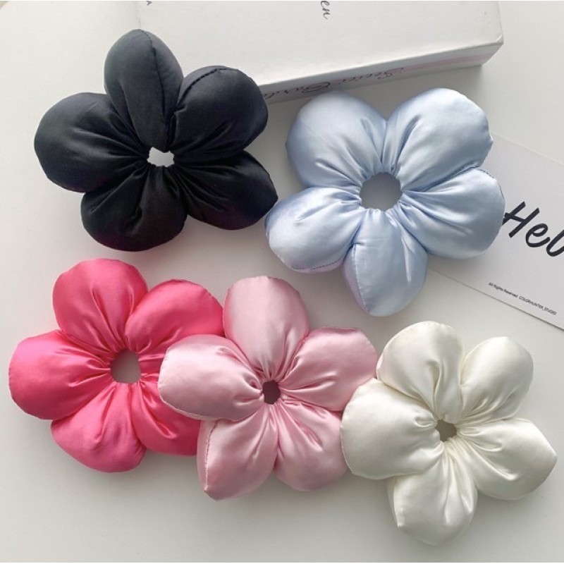 แหวนผมขนาดใหญ่ดอกไม้สามมิติผู้หญิงหวานขด Scrunchie แฟชั่นเครื่องประดับผม ราคา ถูกที่สุด ดีลบีเคเค แกลเลอรีภาพที่ 4