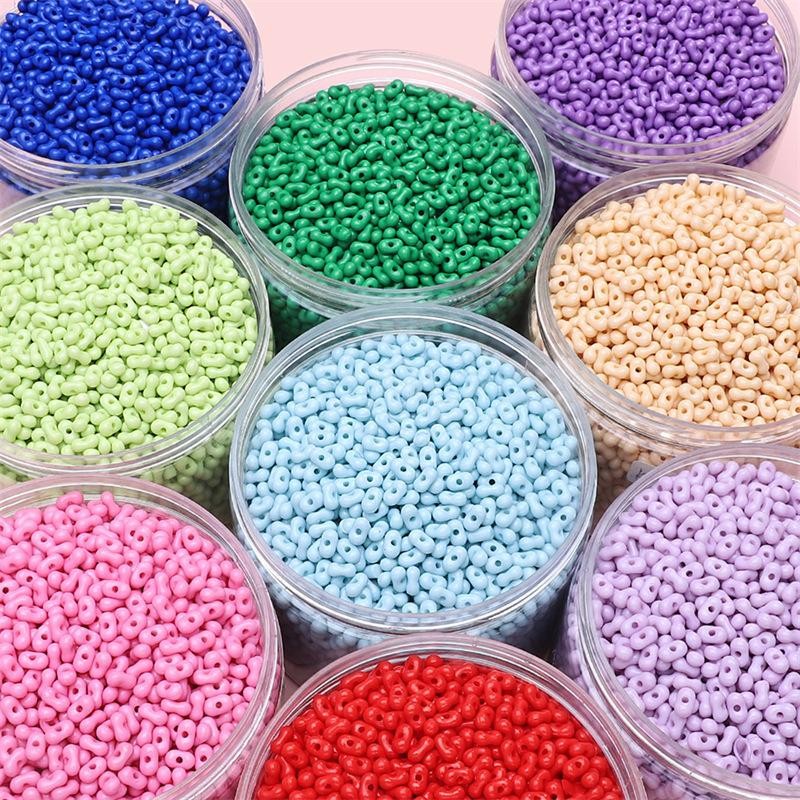 (40สี) ลูกปัดถั่วสีพื้นลูกปัดทรงเม็ดถั่ว สำหรับร้อยพวงกุญแจ สร้อย เครื่องประดับ และตกแต่งงานDIY อุปกรณ์ทำกำไลและพวงกุญแจ