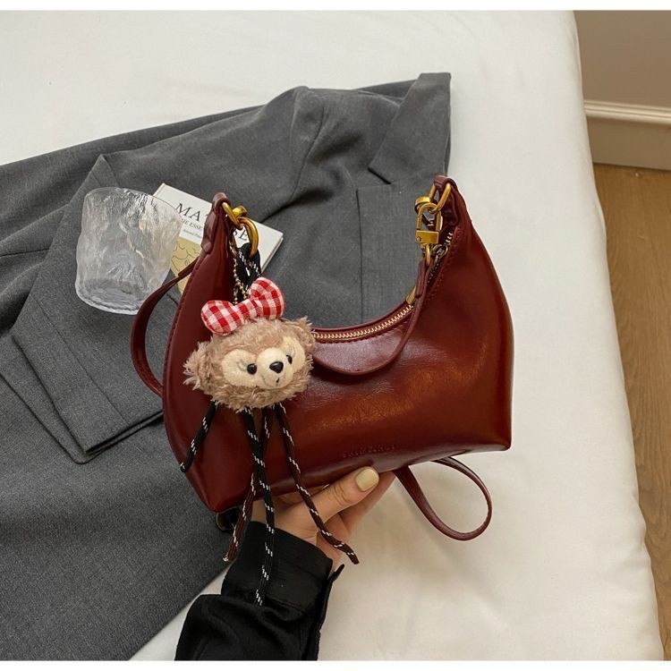 French Niche Crescent Bag Oil Wax Leather All-Match Small Bag Female New Style Retro Design Sense One-Shoulder Messenger Bag