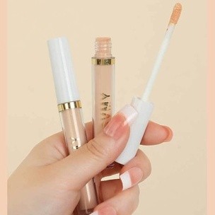 SR-shop (ใหม่/แท้) คอนซีลเลอร์เนื้อลิควิด หัวฟองน้ำ ปกปิดรอยดำ รอยสิว ใต้ตาคล้ำ กันน้ำ ติดทน  liquid Soft concealer