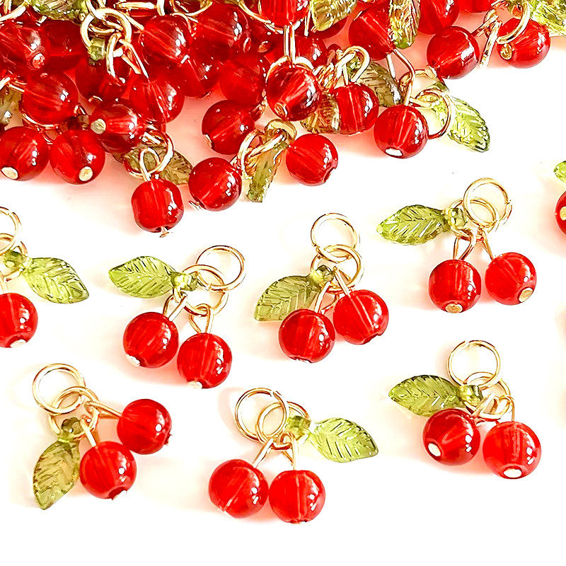 Creative Red Cherry จี้ผลไม้ Charm Decor สําหรับสร้อยข้อมือสร้อยคอ Vibrant แก้วสีแดงโลหะผสมเครื่องประดับจี้