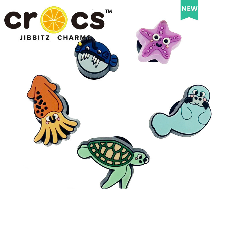 jibbitz crocs รองเท้าหัวเข็มขัดหลุม อุปกรณ์เสริมการ์ตูนสัตว์ทะเล หมึกยักษ์ เต่าทะเล สำหรับรองเท้าแฟช