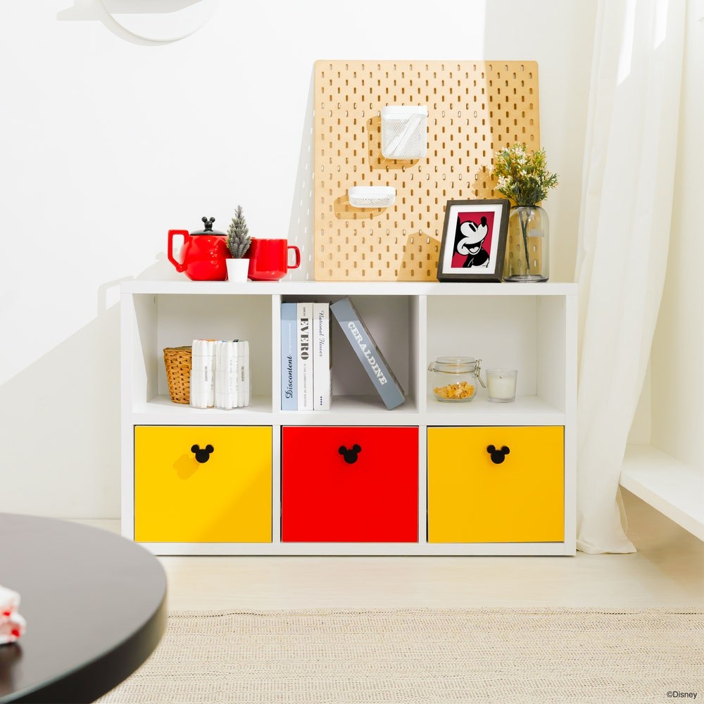 Disney Home ตู้เตี้ย DISNEY รุ่น MICKEY-RETRO สีขาว หน้าบาน สีแดง-สีเหลือง (100x35x60 ซม.)  แบรนด์ KONCEPT FURNITURE