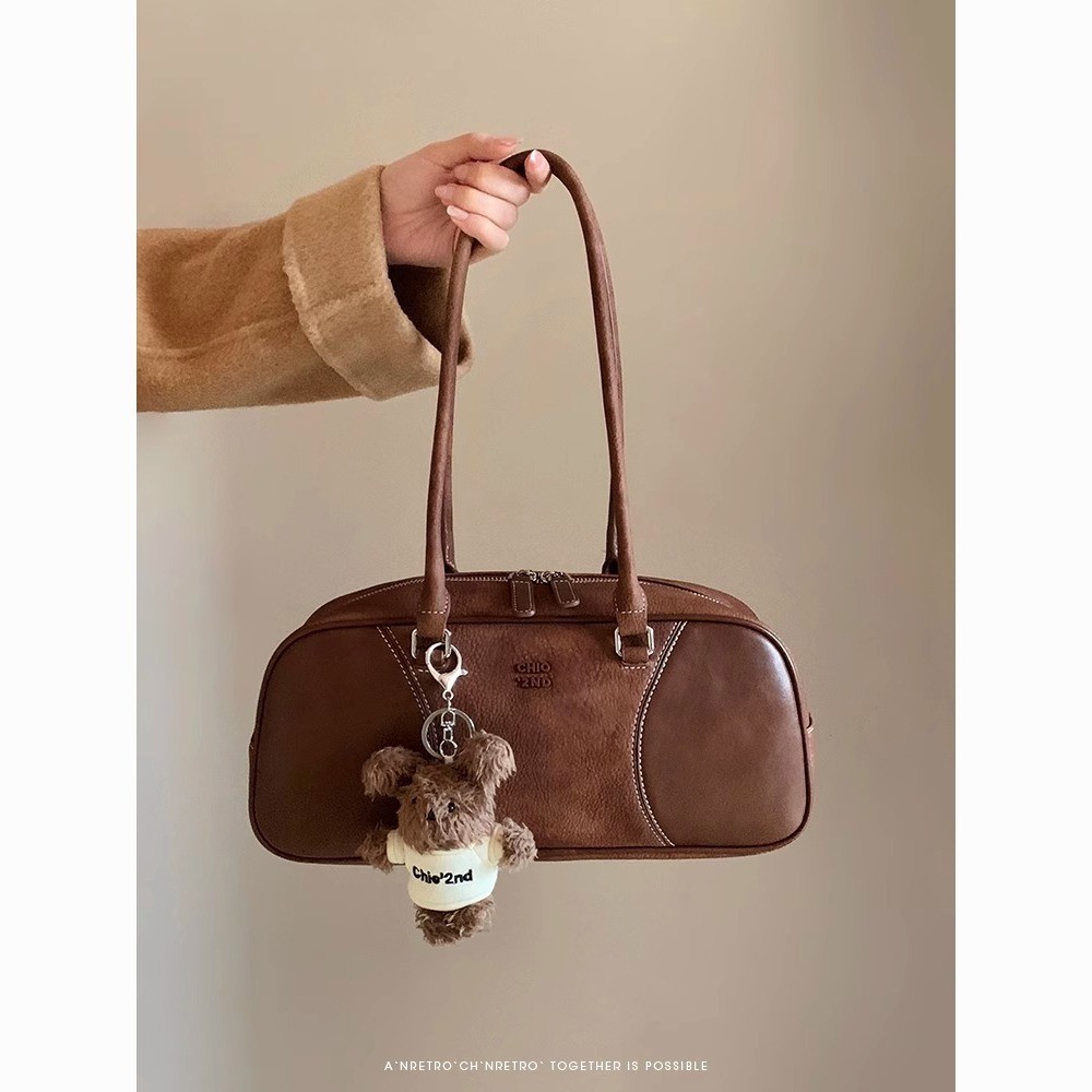 Chio2nd Retro Bowling Bag กระเป๋าสะพาย Baguette Bag สไตล์ใหม่