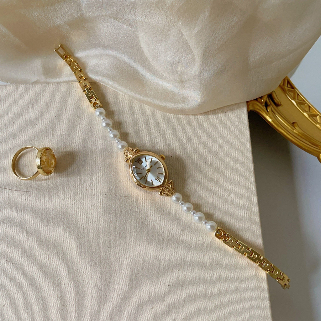 现货 Chic Classic Na แฟชั่น Elegant Chanel Pearl สร้อยข้อมือนาฬิกาผู้หญิง Niche ของแท้ยี่ห้อ High-end 