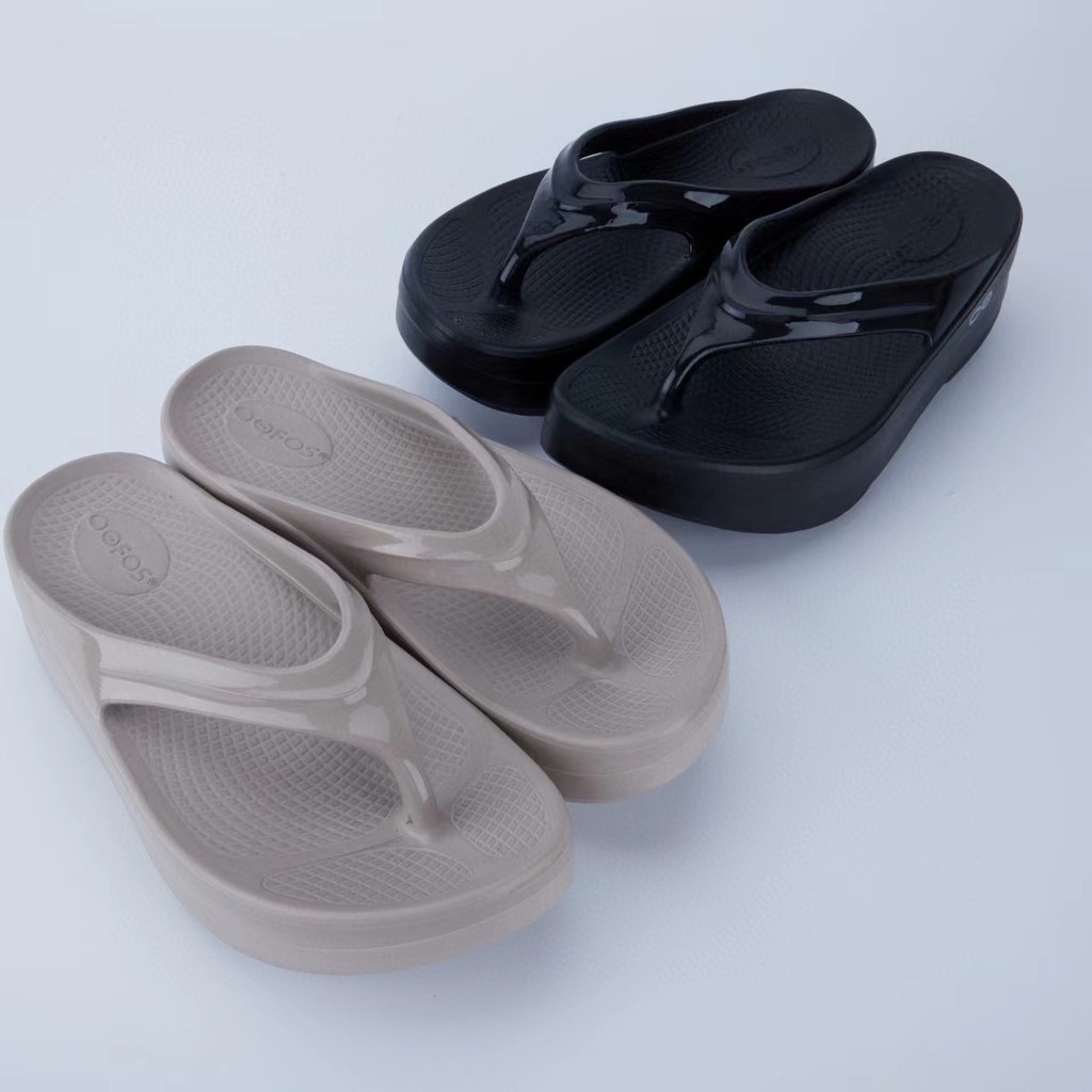 [รูปแบบใหม่] เกาหลี 2025ofos-รองเท้าแตะกีฬาผู้หญิงรองเท้าแตะหนาเพิ่มความสูง