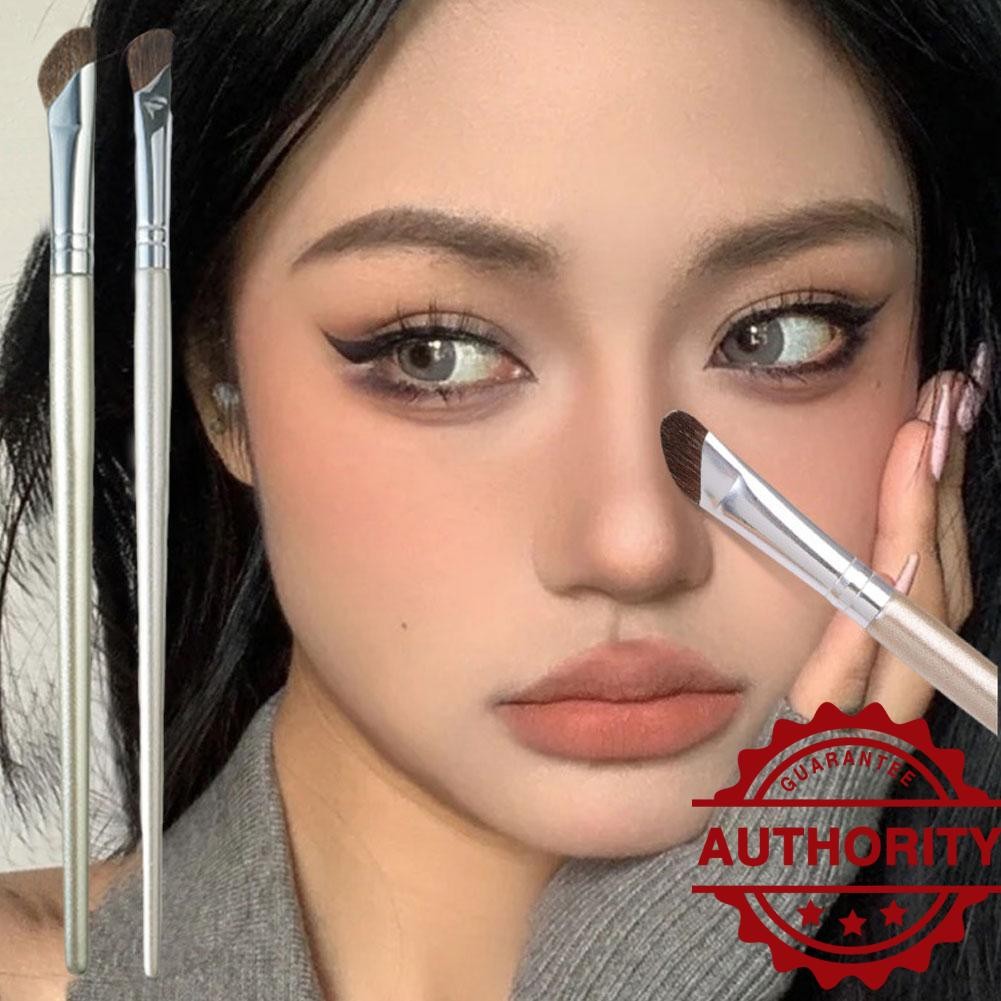 แปรงเงาจมูกแบบพกพามุมจมูก Contouring Powder Brush Up Tools Head S4a6