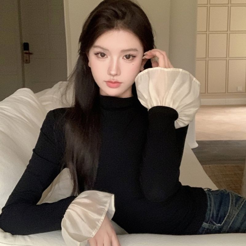 Simple All-Match เยอรมันกํามะหยี่ผู้หญิงฤดูใบไม้ร่วงฤดูหนาวครึ่งสูงBottomingเสื้อ 2024 สไตล์ใหม่ทรัมเป็ตแขนยาว