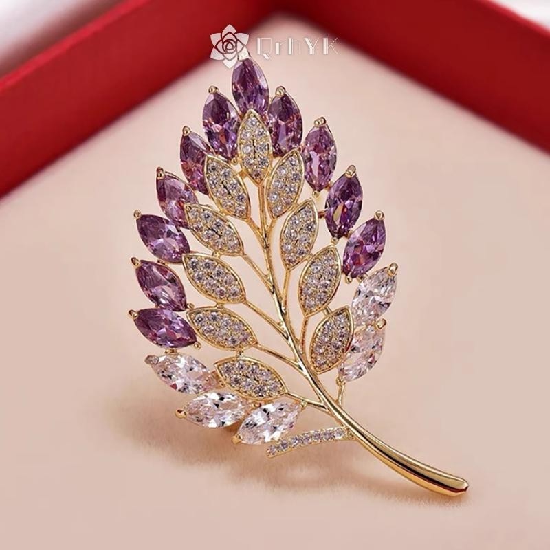 Qrhyk แฟชั่นเงา Hollowed Out Leaves เข็มกลัดสําหรับผู้หญิงสาว Elegant ที่ไม่ซ้ํากัน Corsage ประณีต Pins เสื้อผ้าอุปกรณ์เสริมของขวัญใหม่