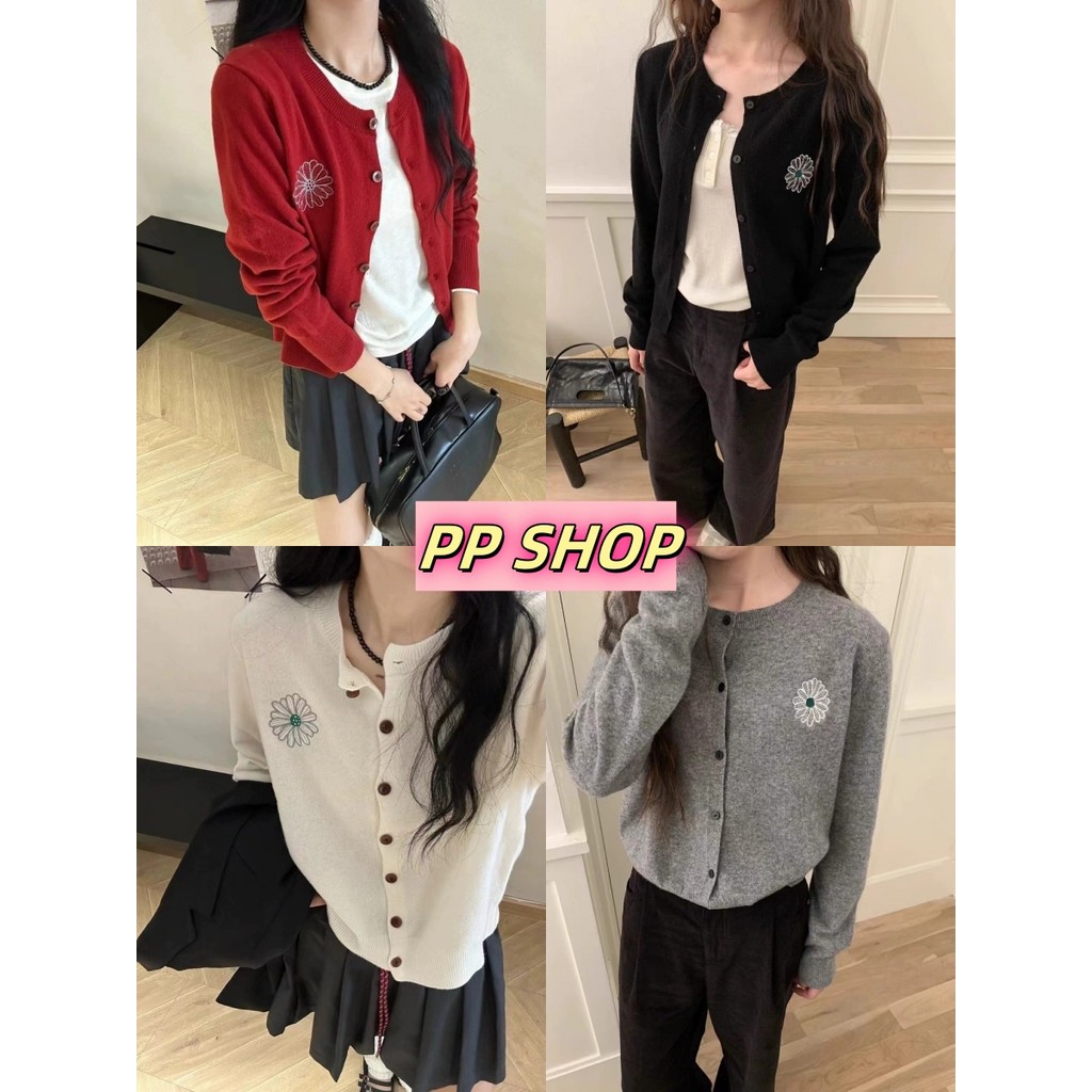 PP Shop​ พร้อมส่งผ้าถัก เสื้อกันหนาวคาร์ดิแกน คอกลม กระดุมหน้า เสื้อแขนยาว กันหนาว สไตล์ลำลอง งานปักดอกไม้น่ารัก#Z-CD13