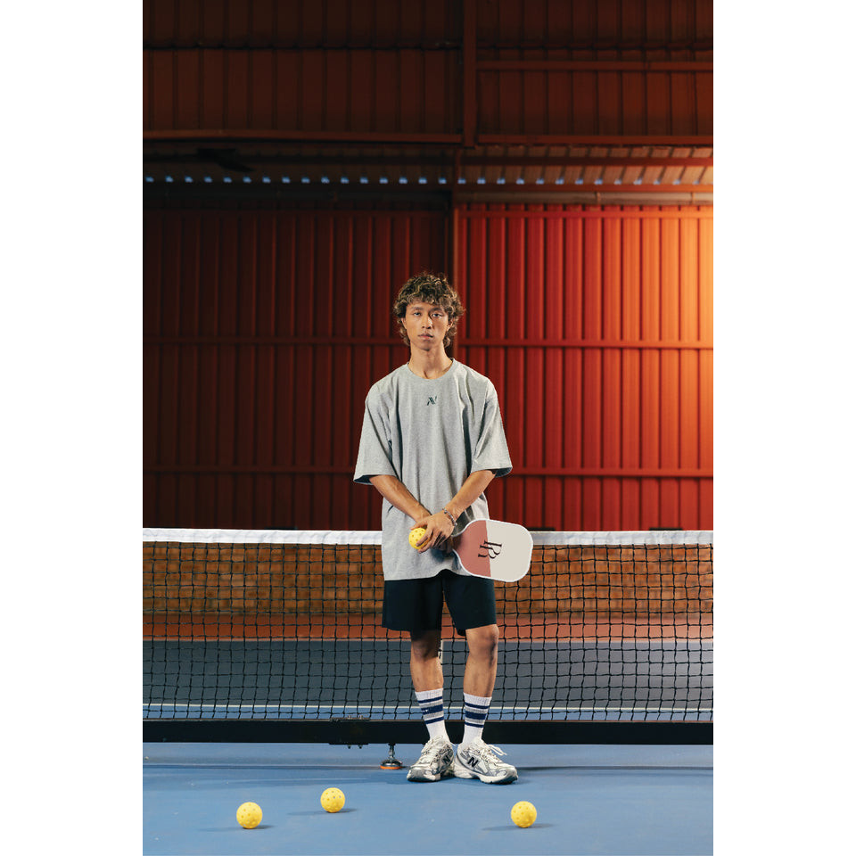 เสื้อยืด Luxury Athletic Society - สีเทา