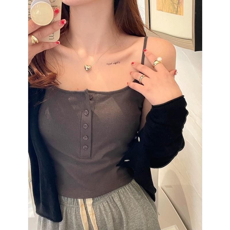 Phalicia เสื้อสายเดี่ยว สายเดี่ยวผู้หญิง แนวน่ารัก แต่งกระดุม มีฟองน้ำเย็บติด ใสสบาย ผ้านุ่ม Clothing Women สีเทา - รูปที่ 5