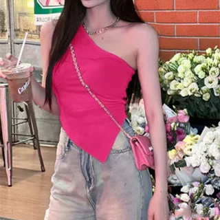 เสื้อไหล่เดี่ยวเข้ารูป สไตล์เกาหลีทรงสวย ใส่แล้วหุ่นดี ผ้าไหมพรมยืดได้เยอะ ใส่แล้วไม่ร้อน มีให้เลือกทั้งหมด 4 สี