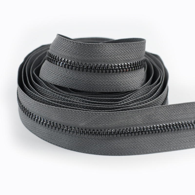 1-5Yards Meeee 5 โลหะซิปเทปม้วนซิปโดย Yards กระเป๋าแจ็คเก็ตเสื้อผ้าตกแต่งชุดซ่อมซิป DIY อุปกรณ์เย็บผ