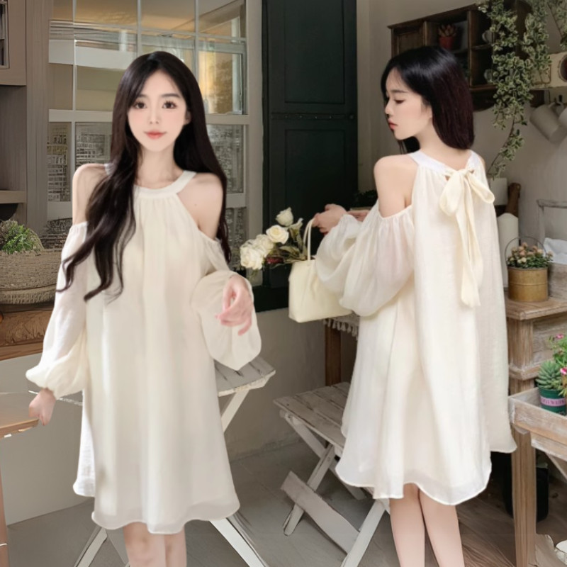 【🌺S-5XL🌺】เดรสสั้น ดีเทลโบว์ผูกคอสุดน่ารัก เดรสพลิ้ว แขนซีทรู สองชั้น ผ้าชีฟอง เดรสทำงาน เดท สไตล์เกาหลี ใส่สบาย