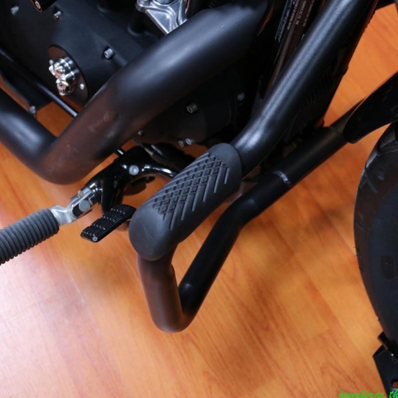 Jenniferac Universal Crash Bar เข่าขา Protector ฝาครอบเครื่องยนต์หมุดยางแผนที่สําหรับ 500 750 XL883 XL1200 X48 883