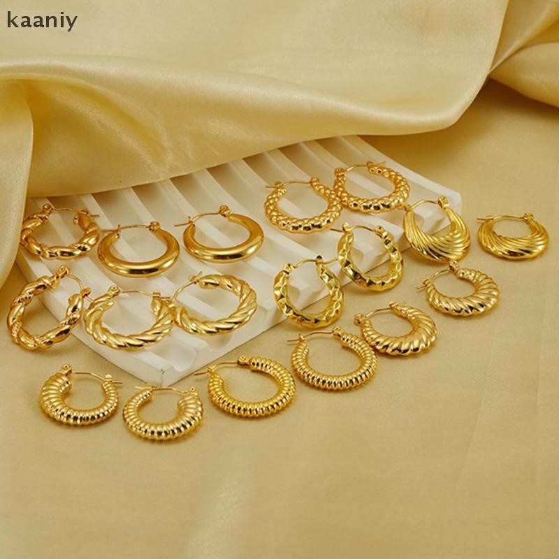 [KAN] คลาสสิกสแตนเลสกันน้ํา Chunky Hammered Hoop ต่างหูผิดปกติที่ว่างเปล่าซ้อนวงกลมหูแหวนหัวเข็มขัด Huggie เครื่องประดับ FXH