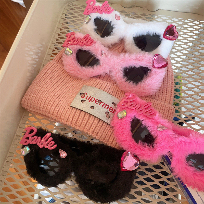 Dopamine Girl Diamond Plush Glasses ตัวอักษรแว่นกันแดดตาแมวตลก