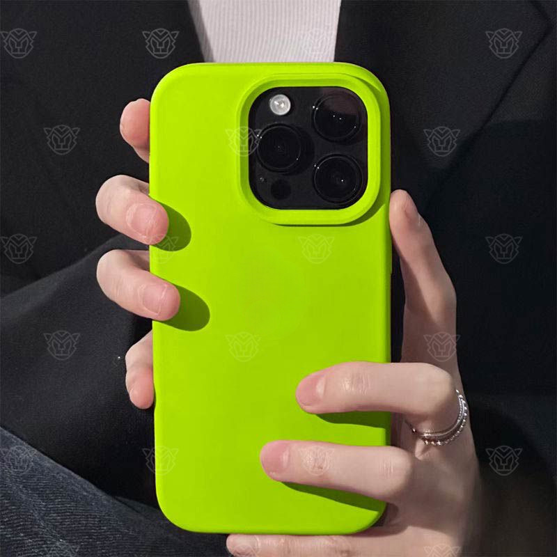 ใหม่หญ้าสีเขียวซิลิโคนเหลวสําหรับ IP IPhone 7 8 14 15 Plus X XR XS Max 11 12 13 14 15 Pro Max 11prm 12prm 13prm 14prm 15prm