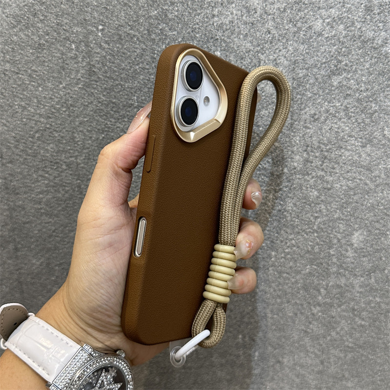 พร้อมเชือกเส้นเล็ก หรูหราลิ้นจี่รูปแบบชุบป้องกันกล้องเคสโทรศัพท์สําหรับ iPhone 16 15 14 13 12 11 Pro Max กรณีกันกระแทก Soft Case iPhone 16 Pro Max คลุมทั้งหมด