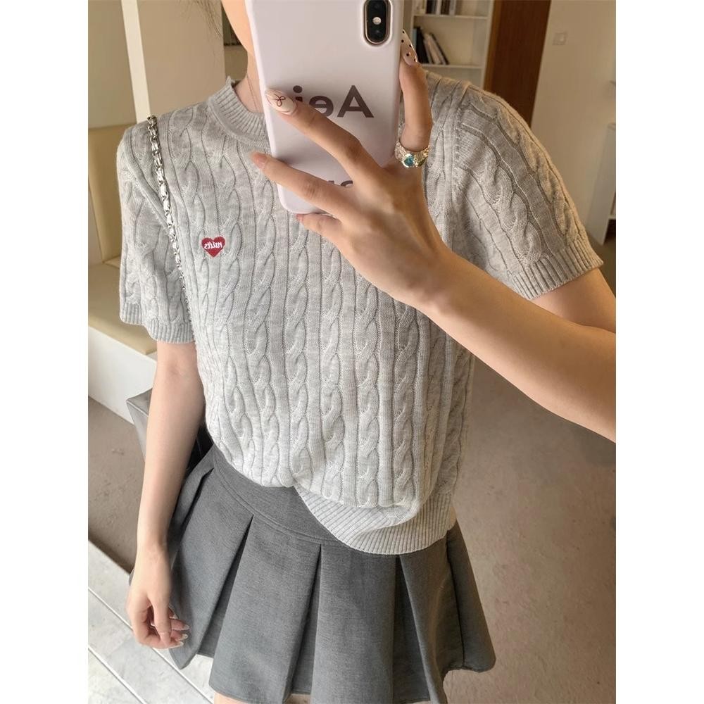 Dahong แขนสั้นเสื้อกันหนาวผู้หญิงรอบคอเสื้อยืดสไตล์ ผ้าร่องบาง การจับคู่สไตล์ ใส่ในไทยช่วงซัมเมอร์ได้แบบชิลๆ D628 - รูปที่ 5