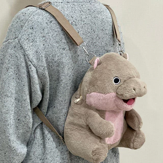 🦛COD🐷 กระเป๋าสะพายคู่การ์ตูนน่ารัก moo deng plush หมูเด้ง รูปร่าง จุของได้เยอะ สําหรับผู้หญิง
