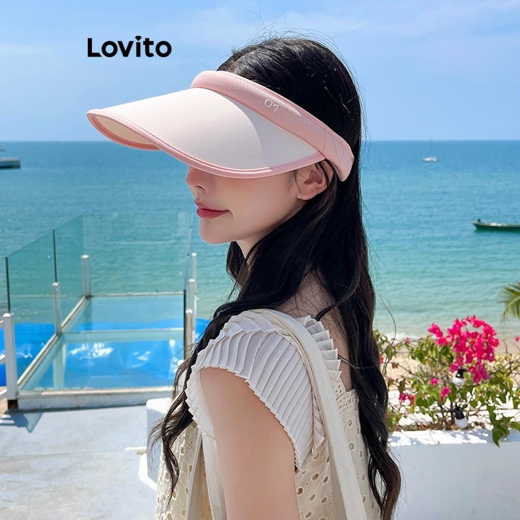 Lovito หมวกผ้าไหมน้ำแข็งสีครีมธรรมดาสำหรับผู้หญิง LFA42056