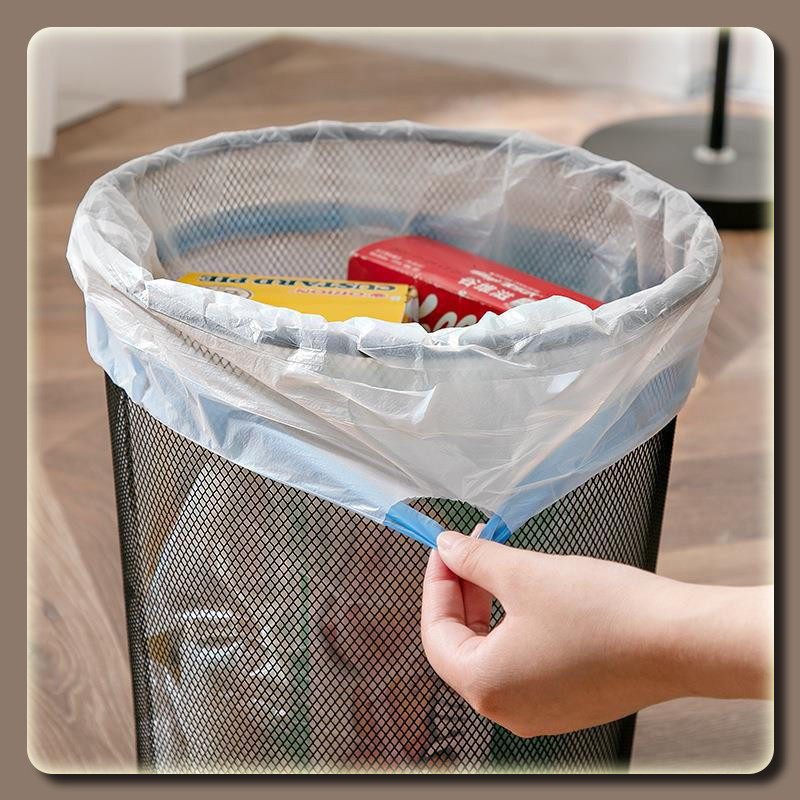 YTL ถุงขยะหูหิ้ว ขนาด 45x50 เซนติเมตร ผลิตเม็ดพลาสติก PE บางแต่เหนียว 1 ม้วนมี 15 ใบ ถุงขยะหูหิ้ว ถุงขยะแบบม้วน