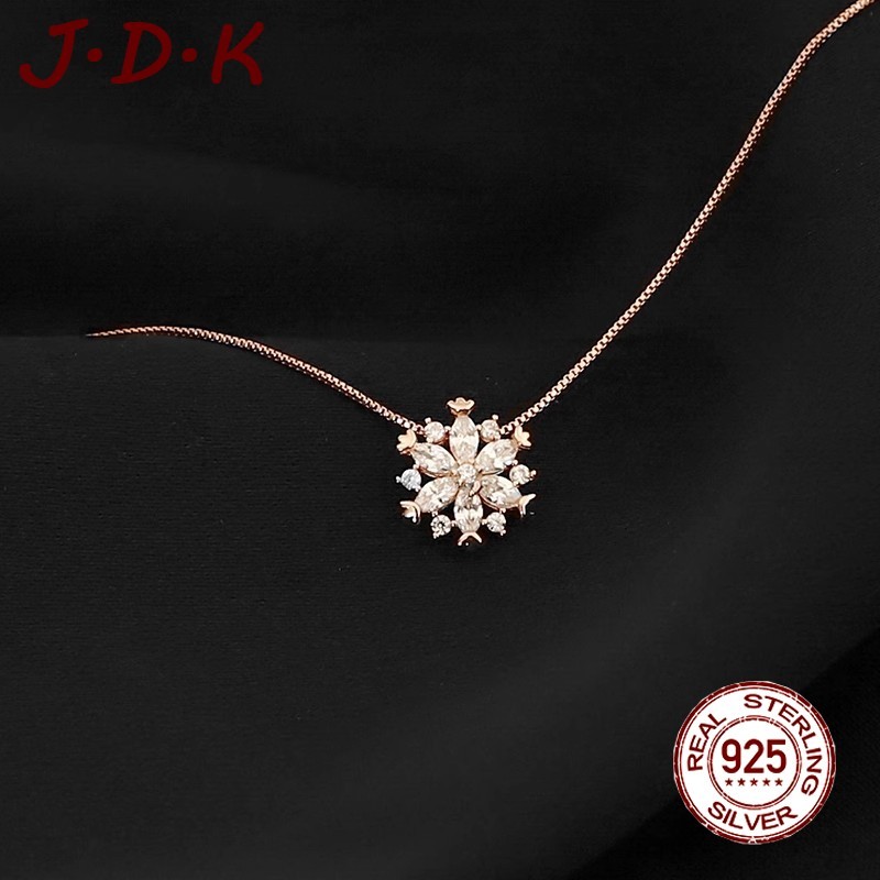 สร้อยคอพร้อมจี้เกล็ดหิมะ JDK Rose Gold 18k