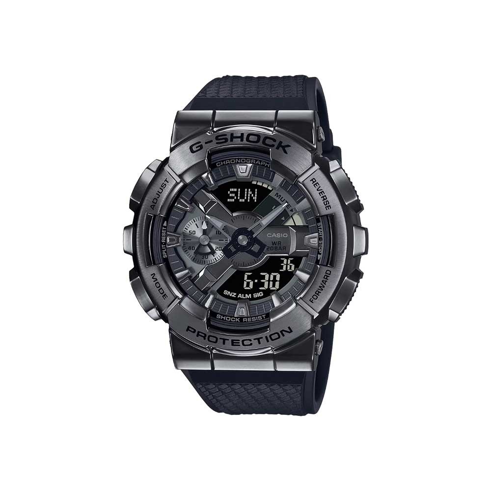 CASIO นาฬิกาข้อมือผู้ชาย G-SHOCK MID-TIER รุ่น GM-110BB-1ADR วัสดุเรซิ่น สีดำ