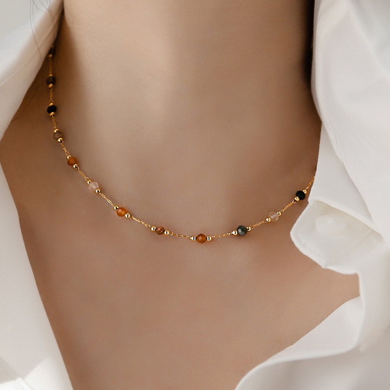 ไทเทเนียมเหล็ก 18K Gold-Plated Chain สร้อยคอ Niche High-End หินธรรมชาติ Non-Fading สไตล์ใหม่ผู้หญิงหรูหราของขวัญ Elegant