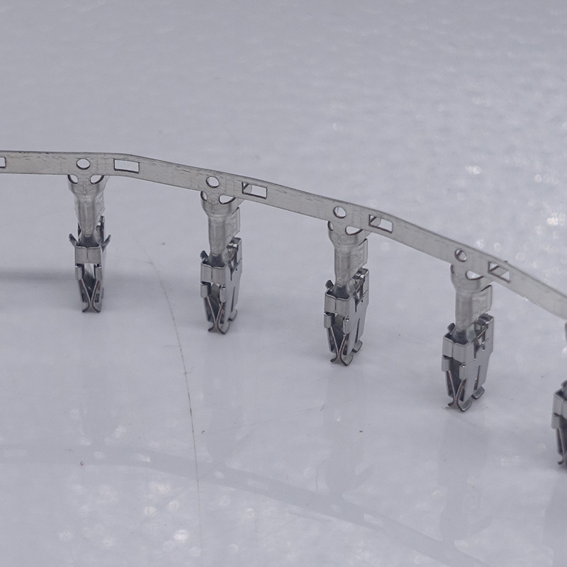 ฟิวส์กล่อง Crimp Terminals (Pins) สําหรับซ่อมลวด 1.5-4.0mm2 สําหรับ Audi VW Skoda VAG N 907 327 03 0