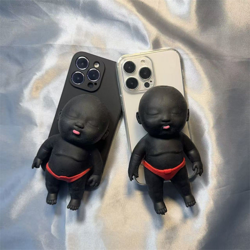 《จัดส่งภายใน 24 ชั่วโมง》จําลอง Black ตุ๊กตาตลกเคสโทรศัพท์เหมาะสําหรับ Apple 1615 เคสโทรศัพท์เหมาะสําหรับ iPhone15promax 13 11 11promax X/XS XSMAX 7/8 7P/8P