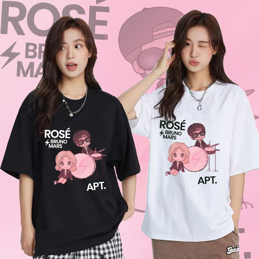 เสื้อยืด ROSÉ & Bruno Mars เพลงใหม่《APT.》ผ้า Cotton 100% ใส่ได้ ทั้งชาย ใส่สบาย R&B03Size S-5XL