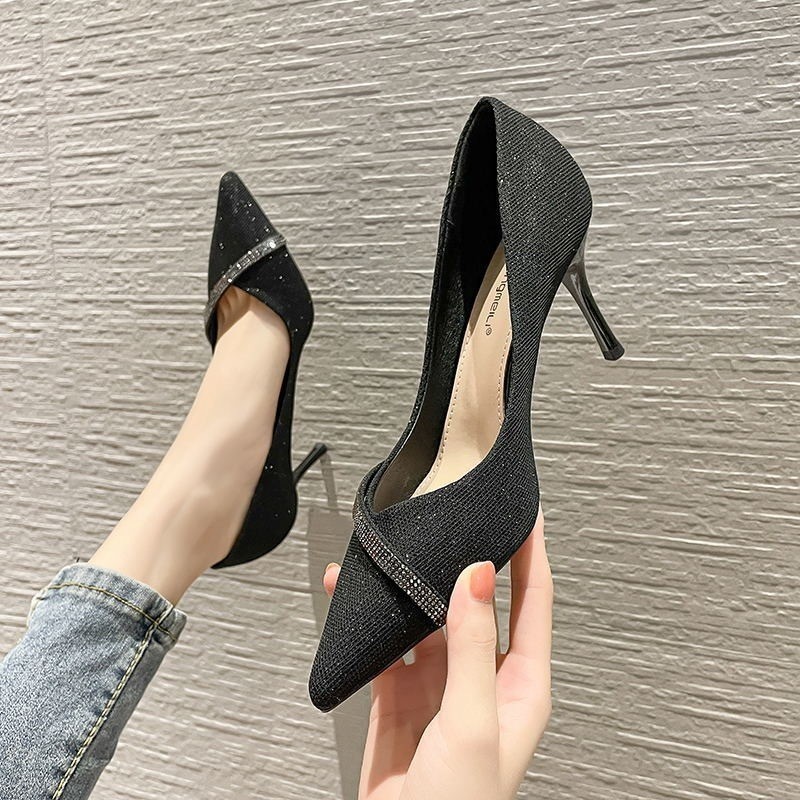 รองเท้าส้นสูงสตรีสไตล์เกาหลี กแต่งเลื่อม ปลายแหลม ส้นเท้าบาง สวมใส่สบาย ใส่เที่ยวใส่ทำงานได้