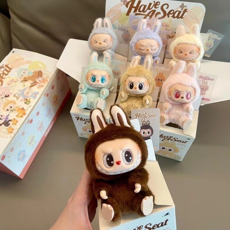 น่ารัก Labubu Monster Box ของเล่นรูปร่างจํากัดรุ่นพวงกุญแจของขวัญคัดลอกตุ๊กตา