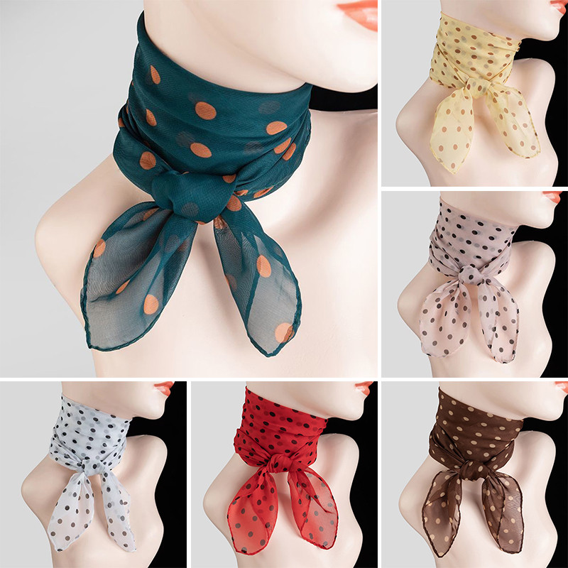 ผ้าพันคอซาติน ลายจุด Small Square Neckerchief Classic Polka Dot Square Scarf Multi-function Headscarf อุปกรณ์ตกแต่งเสื้อผ้า