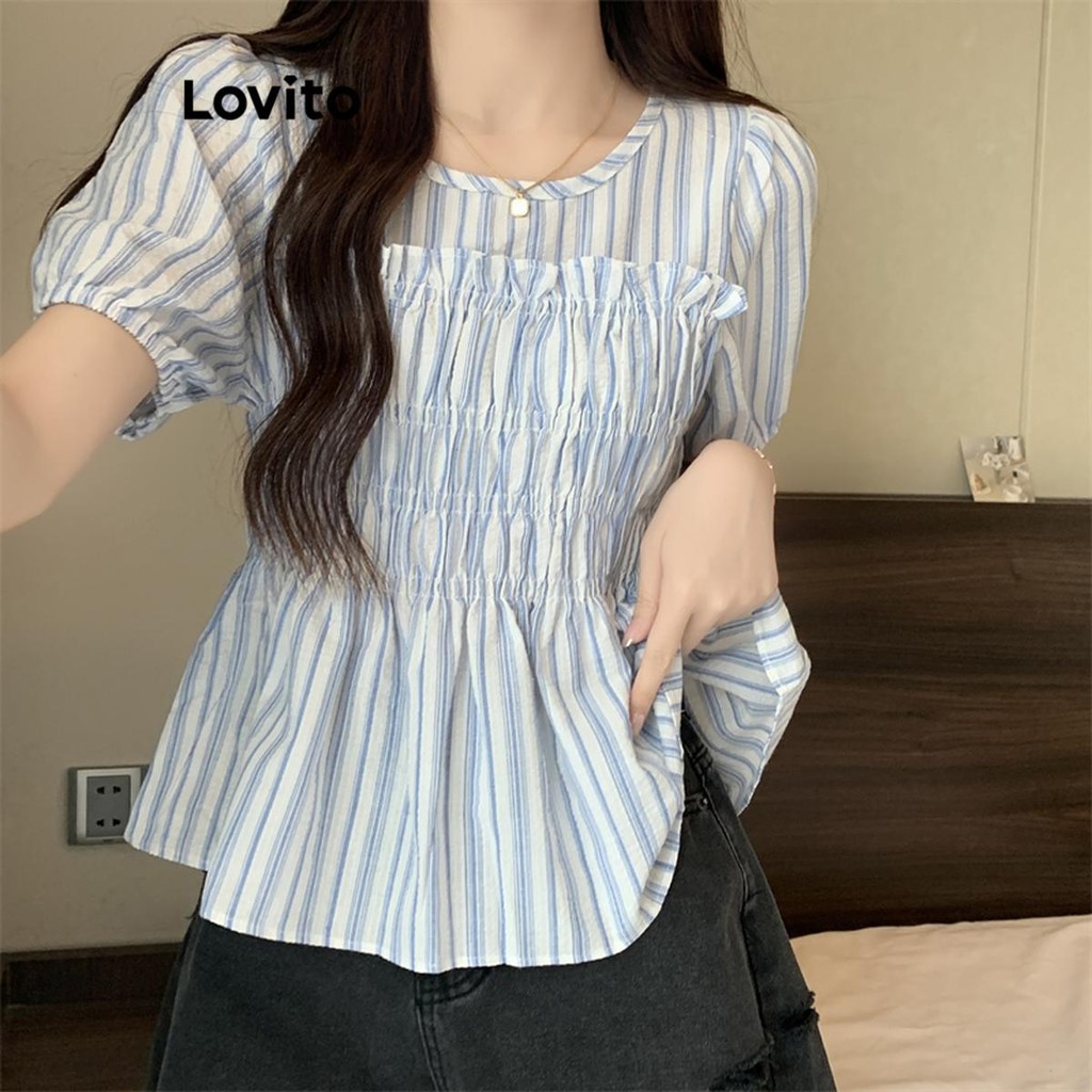 Lovito เสื้อเบลาส์ผู้หญิง แต่งสม็อค ลายทาง สไตล์ลำลอง LNE46238