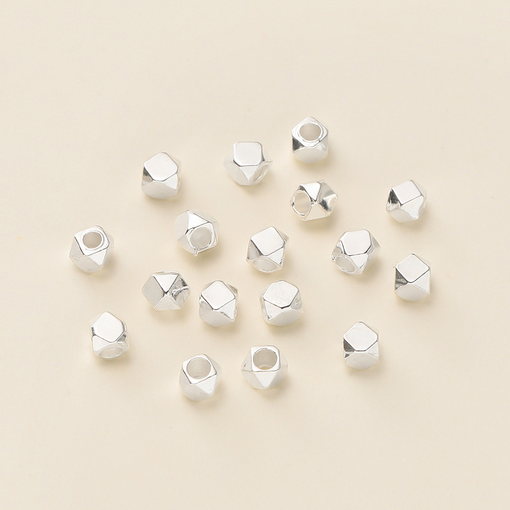 St.kunkka 20ชิ้น 2*2mm 18Kทองแดงบริสุทธิ์ไม่จางหายไปมลูกปัด ตัวเว้นวรรค ลูกปัดสามารถใช้สําหรับ ทําเอง สร้อยคอสร้อยข้อมือทํา — صورة 5