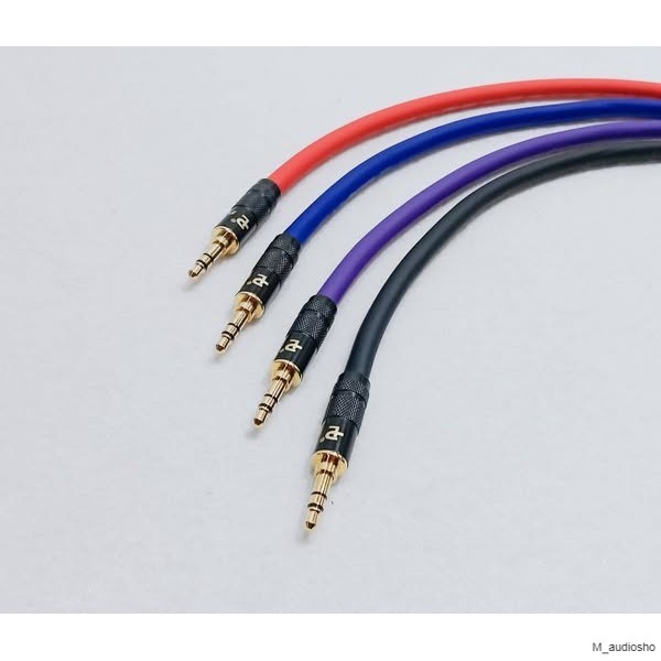 ....สาย (AUX) 3.5 to 3.5 Dynacom JSL-021 ใช้ต่อจากโทรศัพท์หรือคอม เข้าแอมป์หรือเครื่องเสียงรถ....