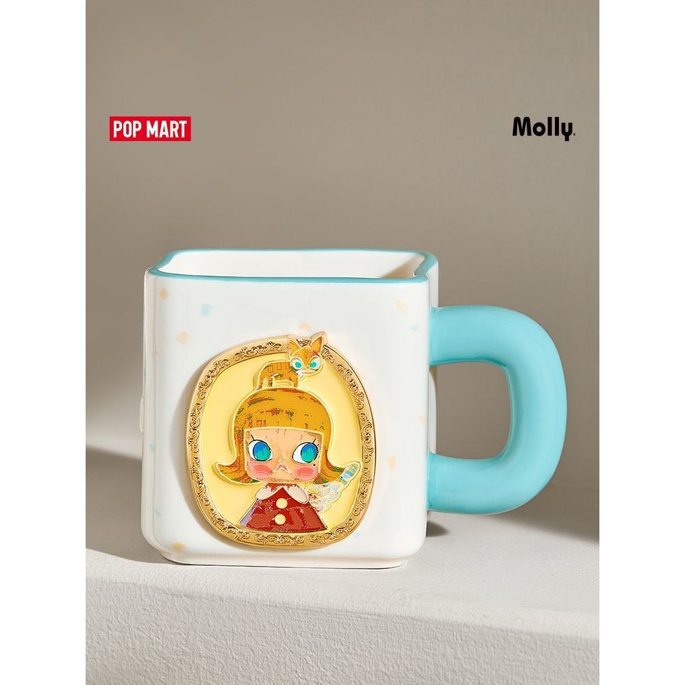 P POPMART POPMART MOLLY Anniversary Sculpture Classic Return 2 กรอบรูปถ้วยเซรามิค ถ้วยนมมูลค่าสูง