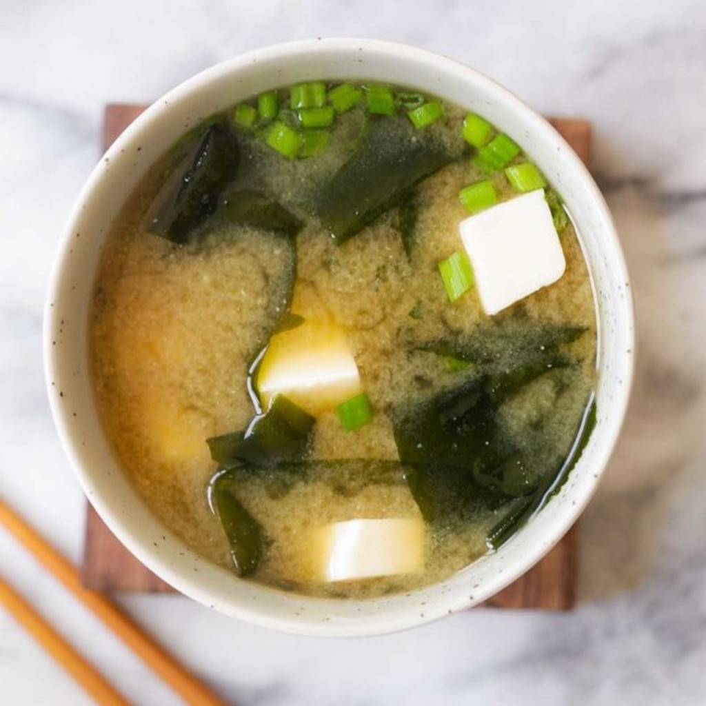 Qinna 1แถม 1 พร้อมส่ง สาหร่ายวากาเมะ สาหร่ายอบแห้ง ทำเมนู ต้ม ยำ ซุป อร่อย มีประโยชน์ แพคบรรจุใส่ถุง สามารถเลือกขนาดได้ - รูปที่ 3