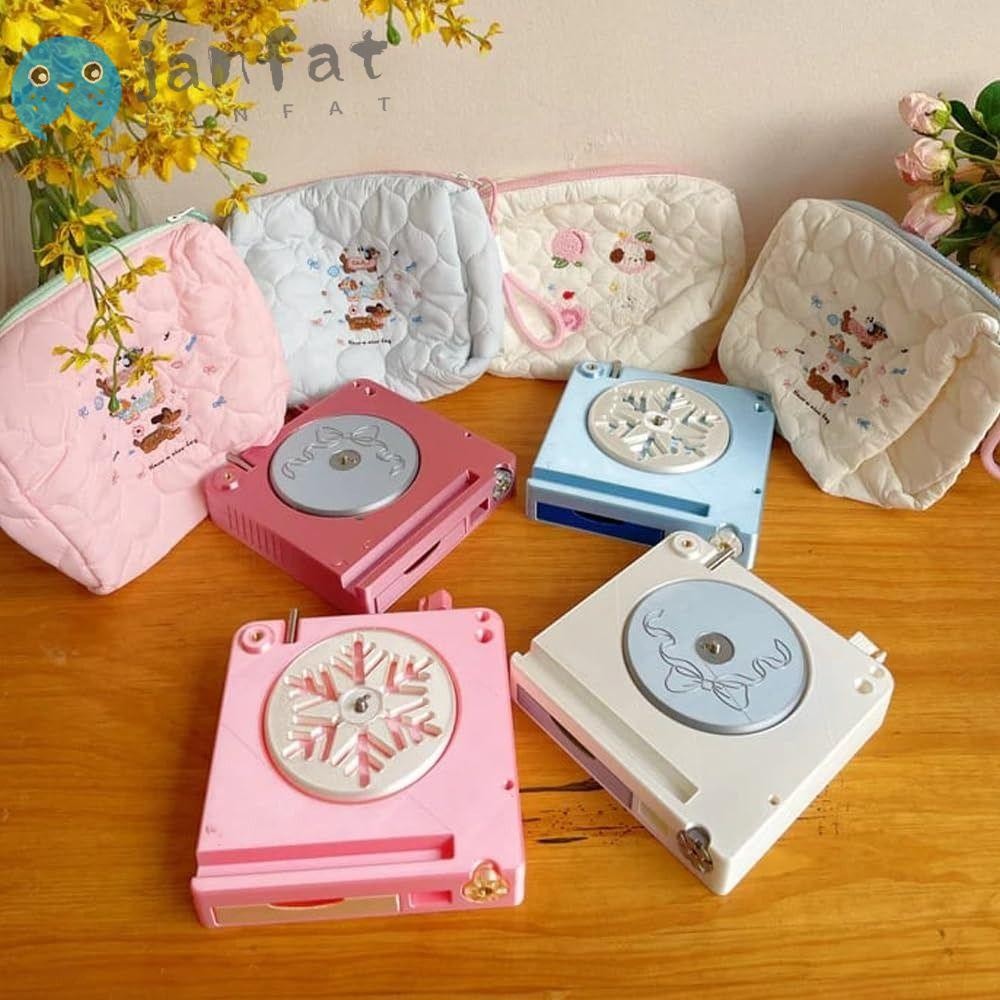Janfat กล่องม้วนเส้นด้ายอเนกประสงค์, ป้องกันเส้นด้าย Tangling Yarn Storage เครื่องมือถักผู้ถือเส้นด้าย, ที่ถอดออกได้พร้อมขาตั้งโทรศัพท์โครเชต์อุปกรณ์ที่ใส่ลูกเส้นด้าย
