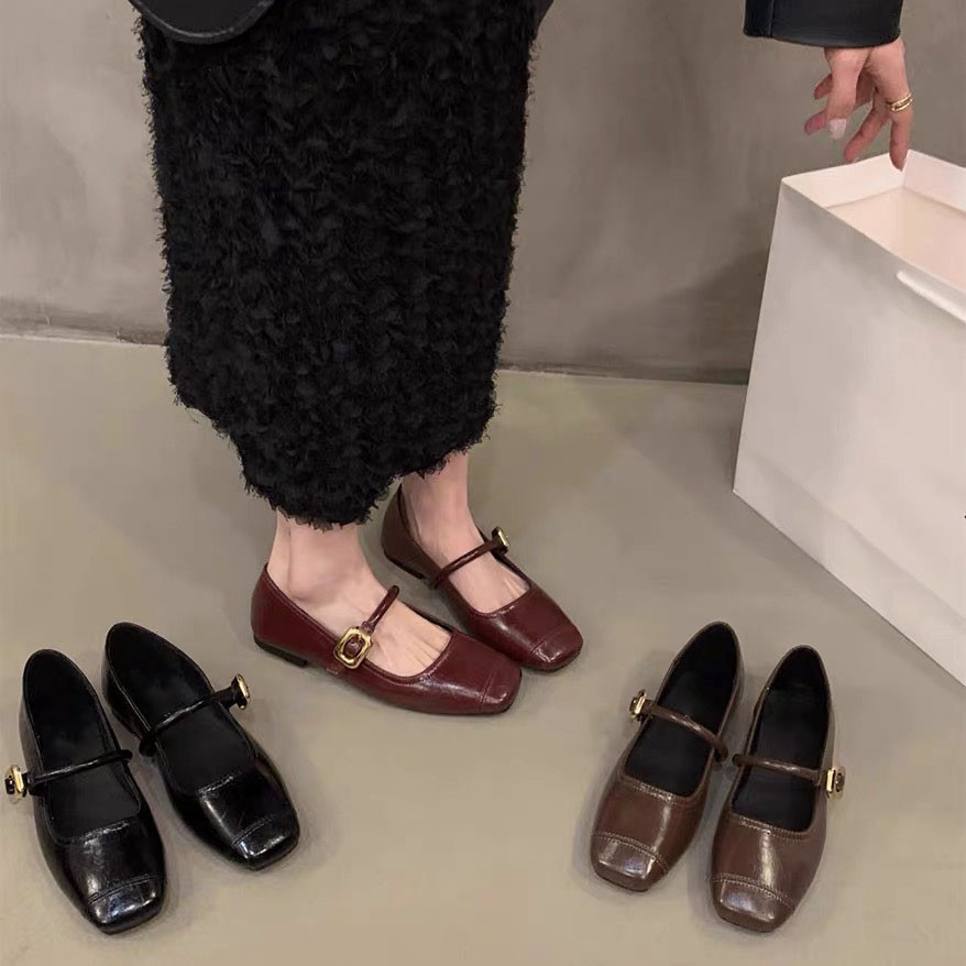 ผู้หญิงรองเท้าแบนสุภาพสตรีแฟชั่นรองเท้าหัวสี่เหลี่ยมปากตื้นน้ําหนักเบาแฟลตอเนกประสงค์