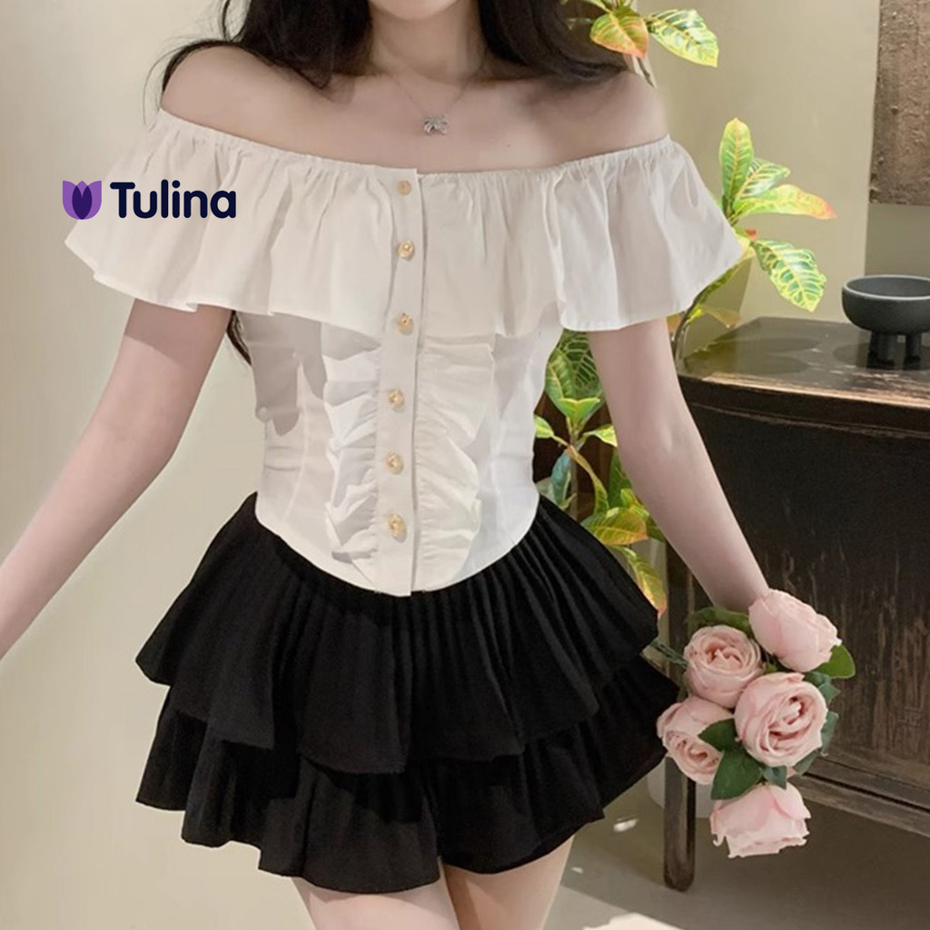 เสื้อครอปฟรุ้งฟริ้งแขนสั้น สไตล์เปิดไหล่