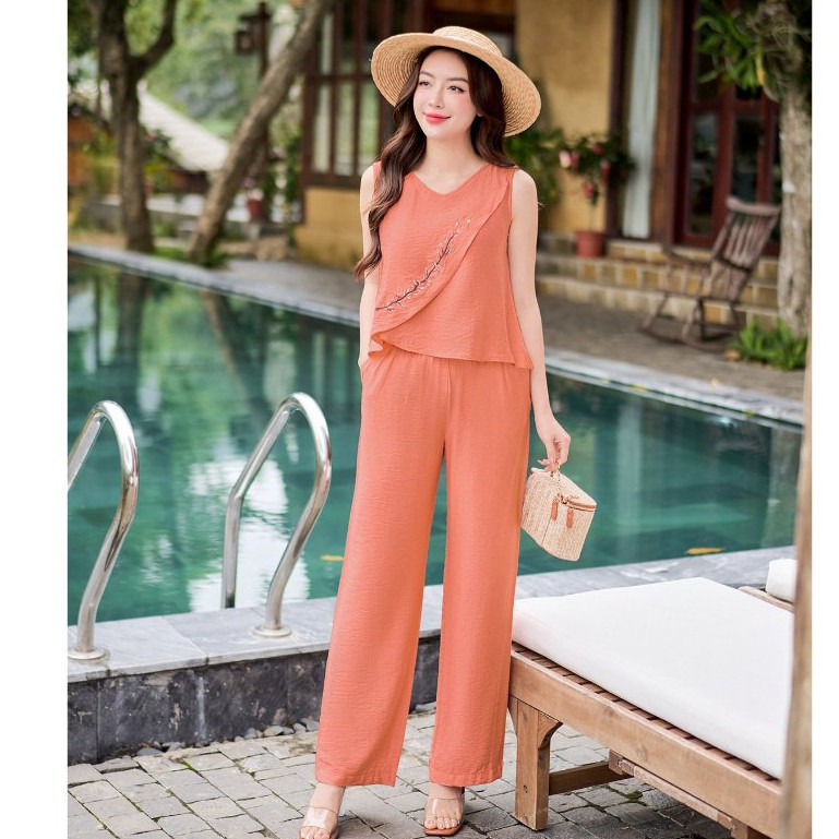 คาร์ดินา ชุดชุดชั้นในสตรีวัสดุชุดชั้นในคุณภาพสูงเสื้อกล้ามคอเต่าทรงใส่สบายและไดนามิก 4BDD01