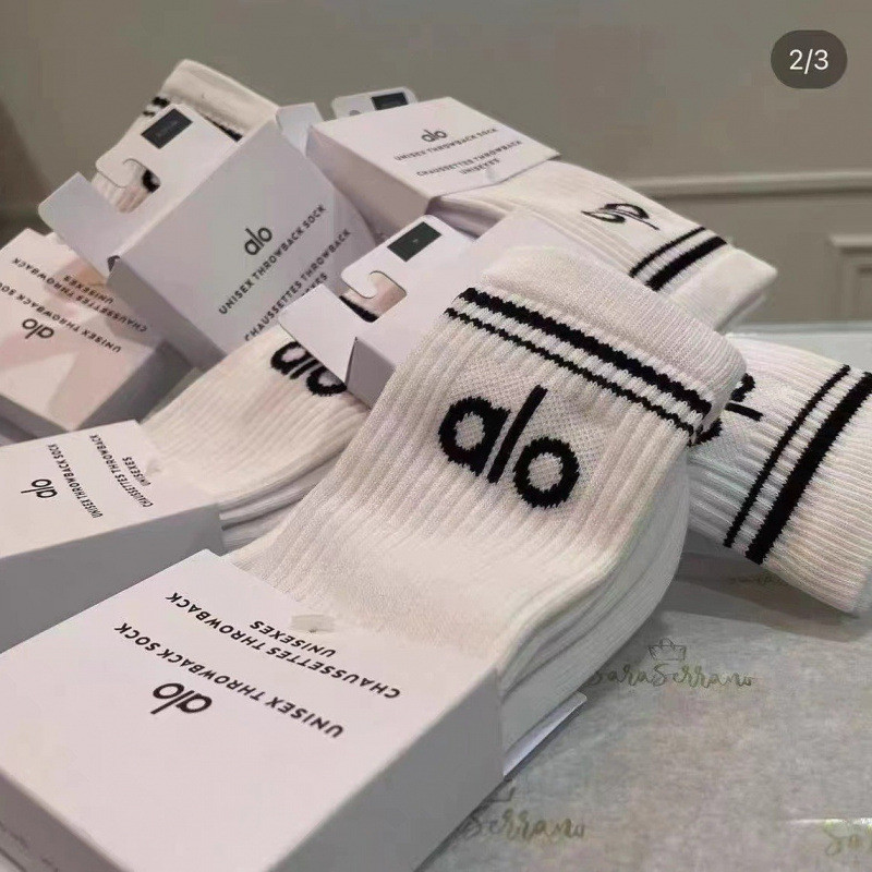 Socks yoga ถุงเท้าผ้าฝ้าย Mid-Tube กีฬา 80% ผ้าฝ้ายขนาดกลางถุงเท้าโยคะ Four Seasons ถุงเท้าผู้หญิง High-Tube Quick-Drying Unisex