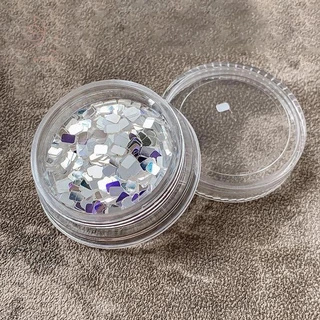 [maybeauty] 1 Jar Square Silver Nail Glitter เครื่องประดับ Minimalist และ Sparkling Light สไตล์สวมใส่เกราะตกแต่งวัสดุ {TH}