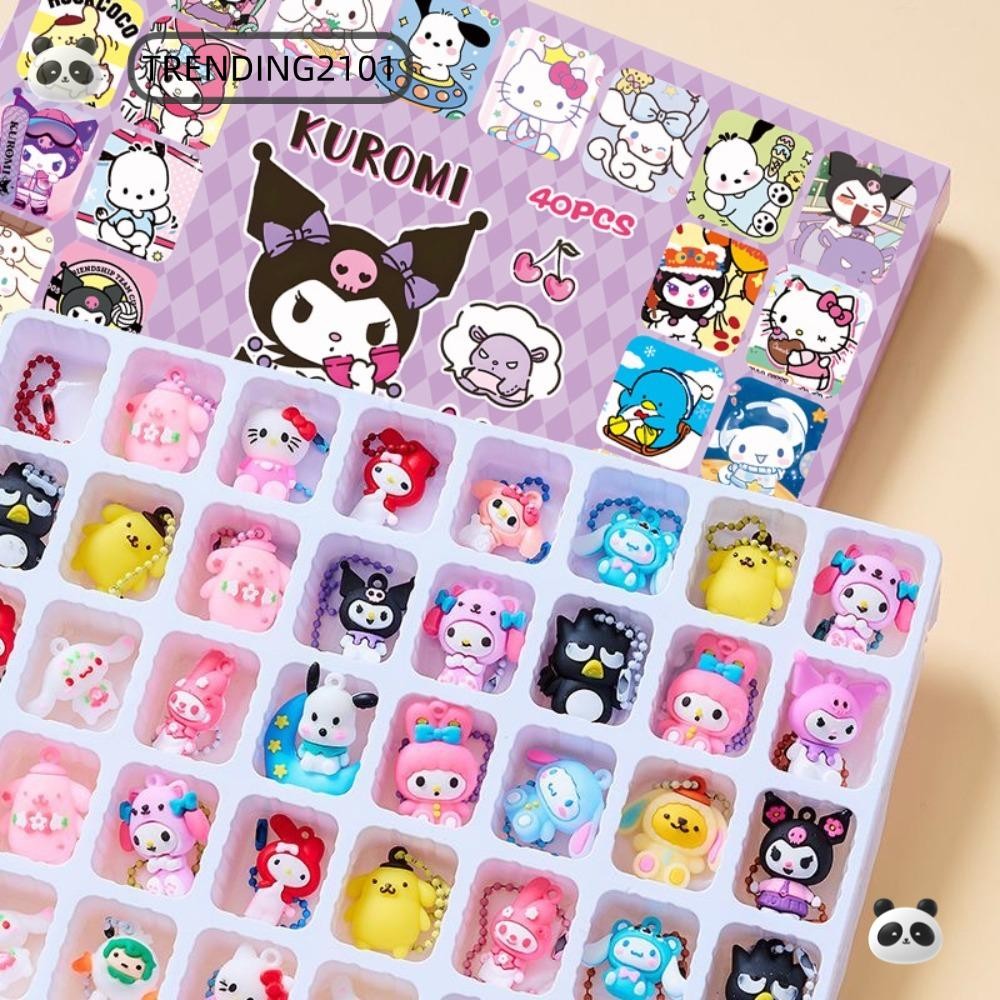 SANRIO กําลังมาแรง2101 ของขวัญ กล่องซานริโอล็อตโซ่ ของขวัญจี้กระเป๋าอุลตร้าแมนไข่ขายร้อน